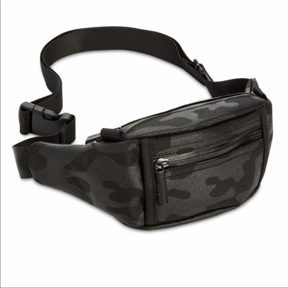 Steve Madden camp Fanny pack waist bag